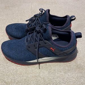 Puma Comfy size 10 sneakers